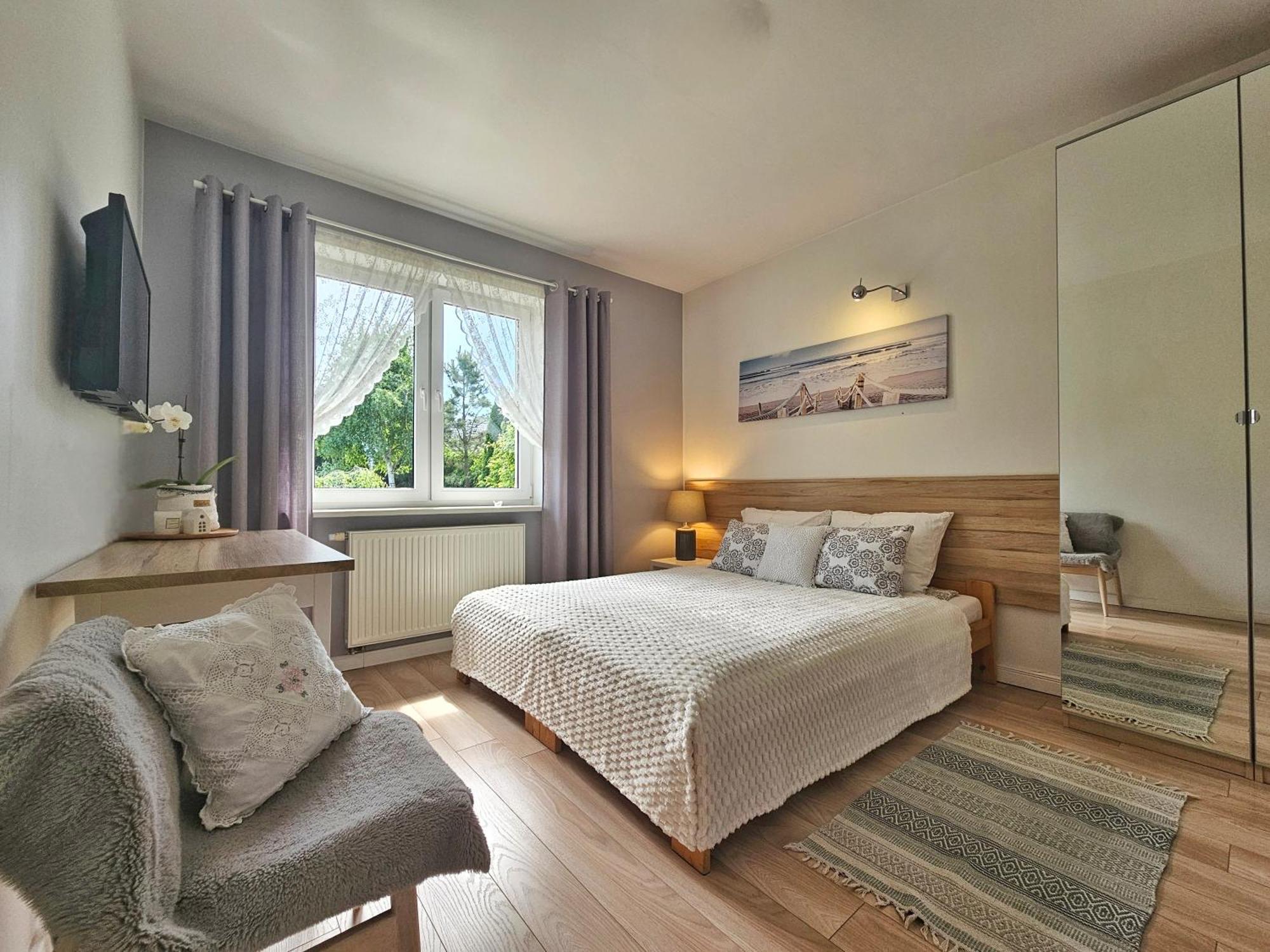 Apartament Garden- Parking, Ogrodek, Cicha Okolica Pruszcz Gdański Eksteriør billede